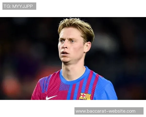 赫迪拉盛赞维蒂尼亚自信表现称其为巴黎中场的节拍器