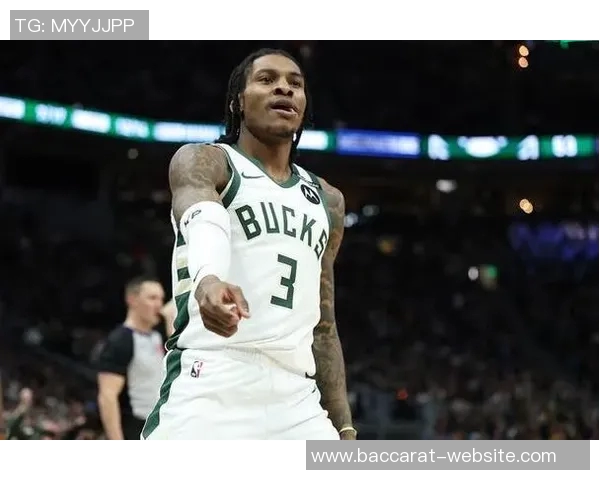 小波特高效表现15投12中独得30分4篮板5助攻3抢断令人赞叹不已