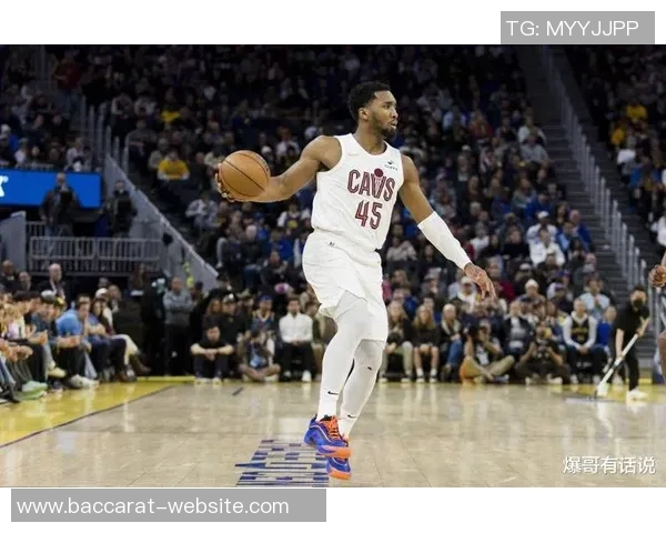 多诺万米切尔本赛季第六次得分35紧随东契奇位列NBA得分榜第二